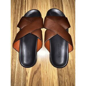Banana Republic Tan and Black Slide Sandals